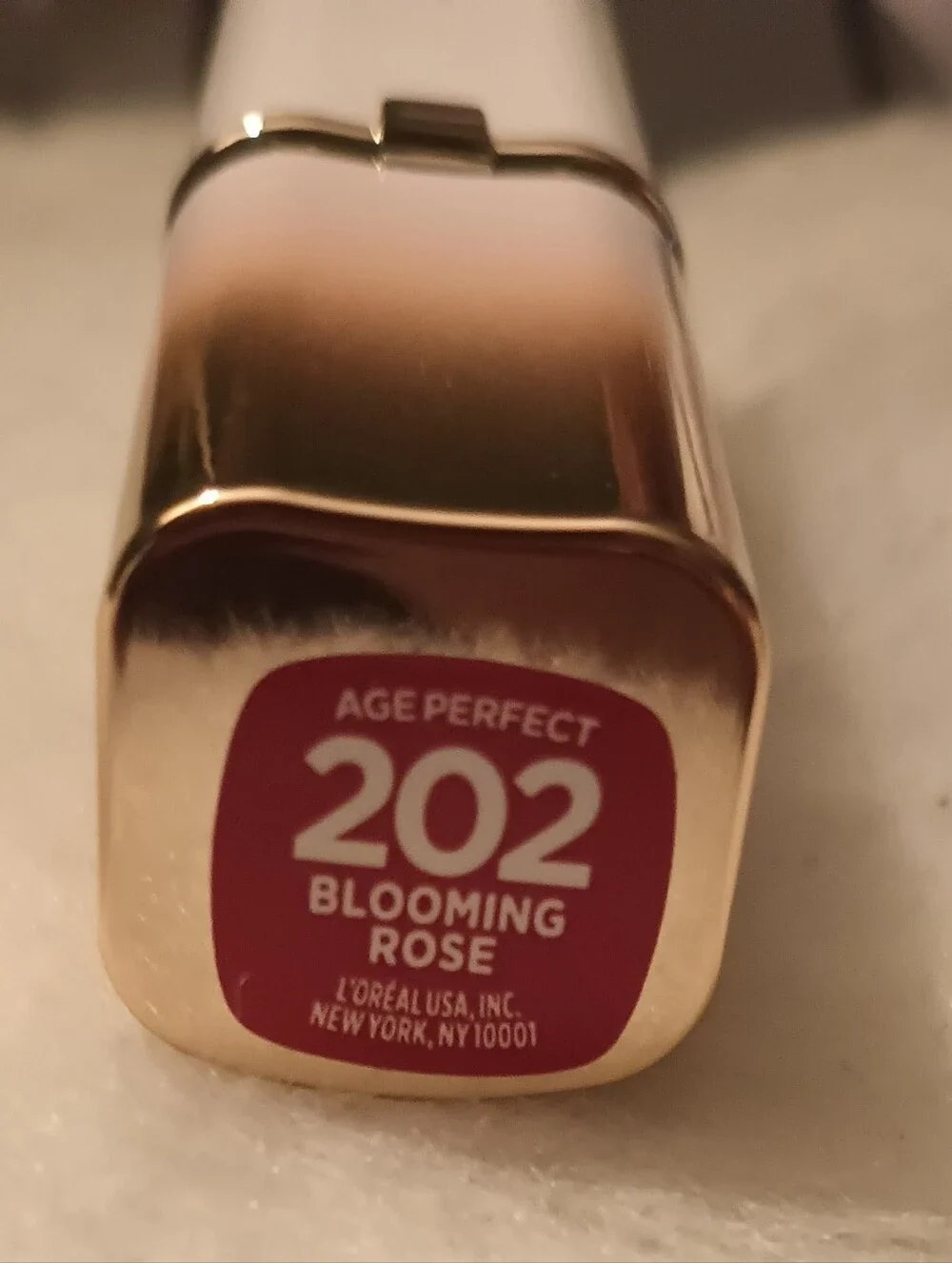 L'Oreal Age Perfect Lipstick 202 Blooming Rose